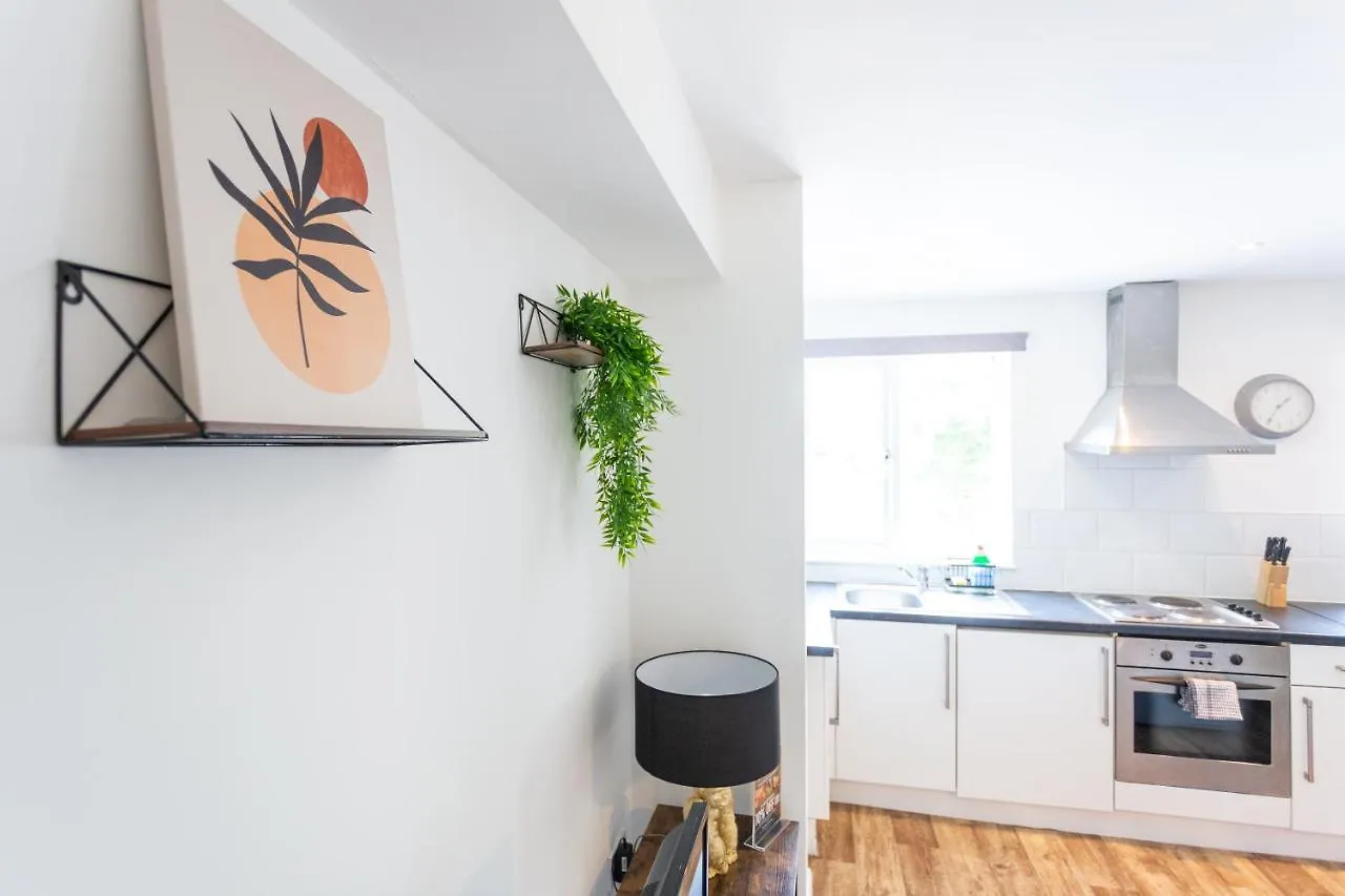 Apartment Family Comfort - Southend Stays