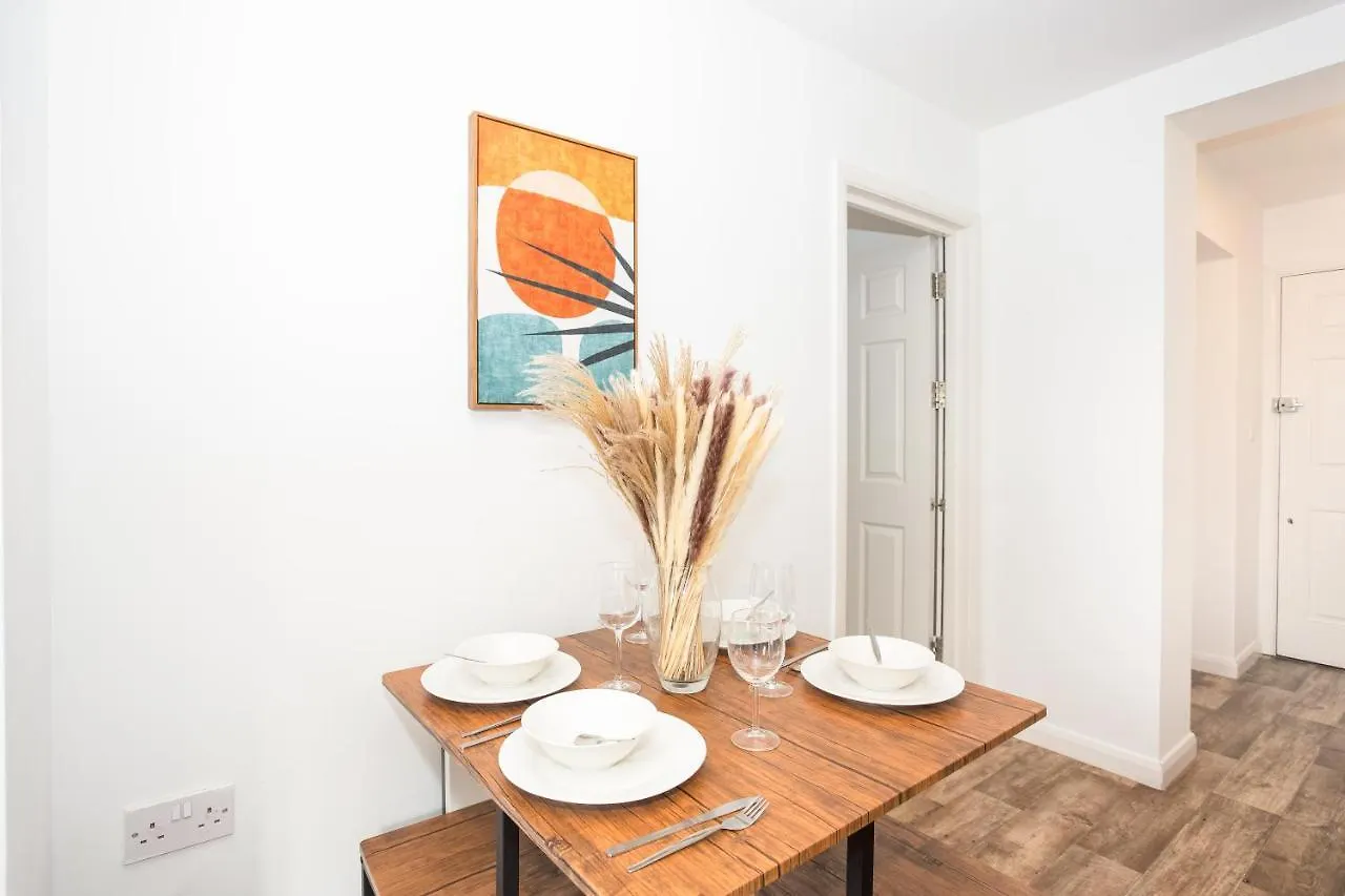 Family Comfort - Southend Stays 아파트 사우스엔드온시