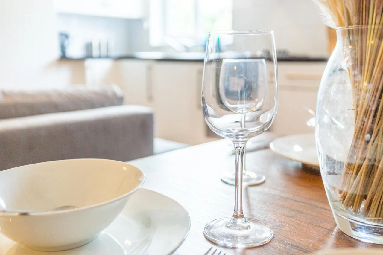 Family Comfort - Southend Stays 아파트